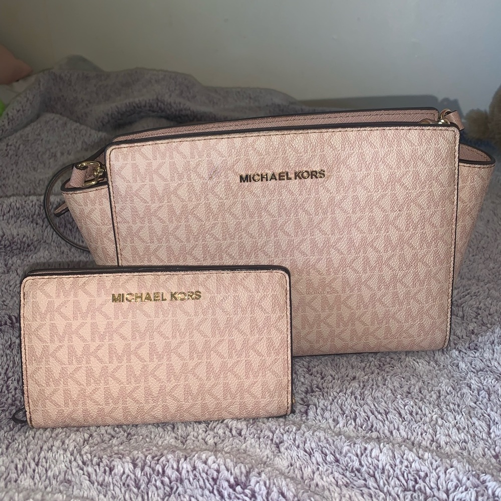 Michael Kors Purse